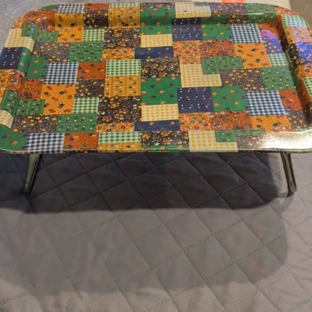 Vtg 1970s Aluminum Patchwork TV Lap Tray Table Metal Folding Legs Gingham Calico